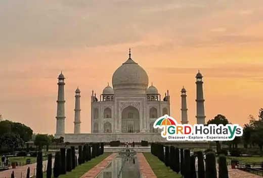 Sunrise Taj Mahal tour from Delhi